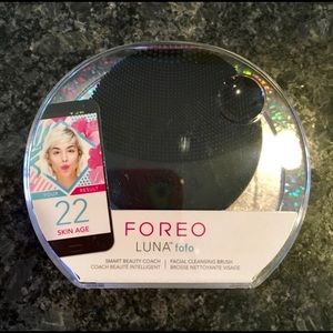Midnight black Foreo Luna